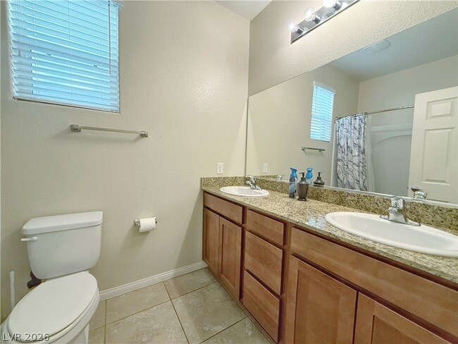 Building Photo - 3548 E Tompkins Ave