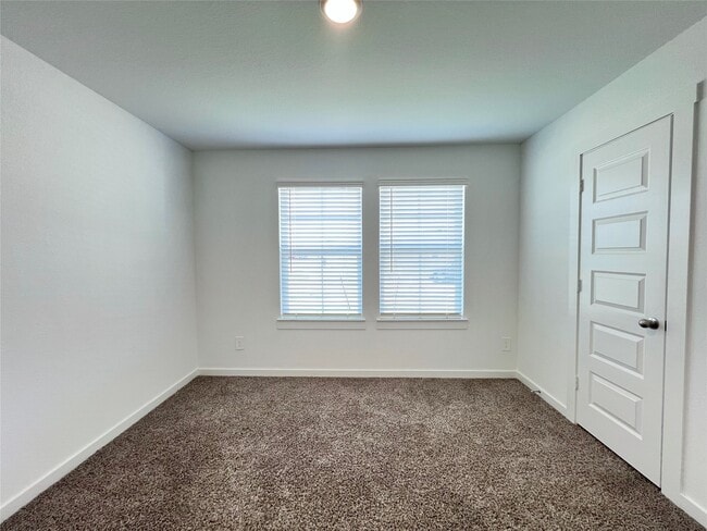 Building Photo - 30243 Lone Peak Dr
