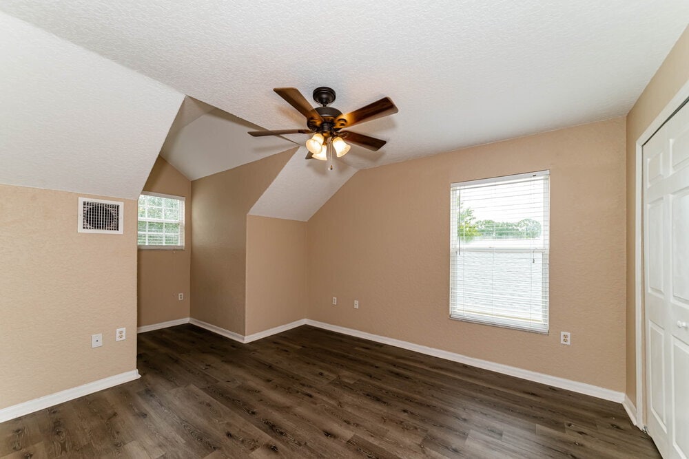 Building Photo - 3512 Chinaberry Ln