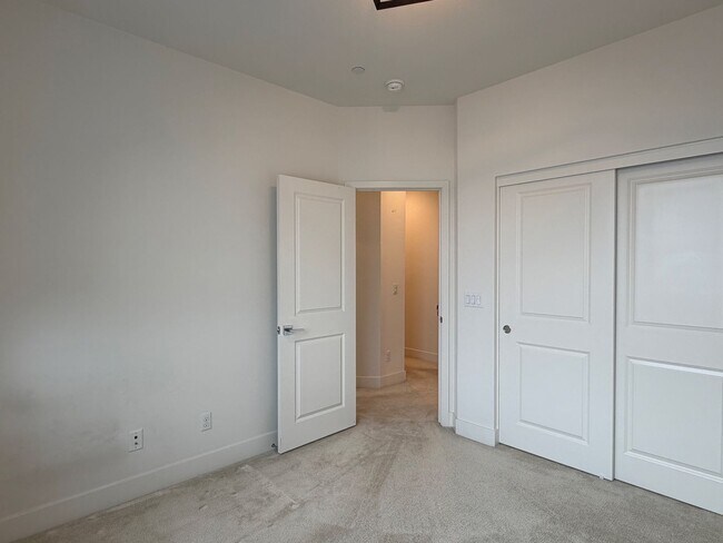 Building Photo - Smart, Modern 4-Bedroom Townhome Near Disneyland & Major Freeways