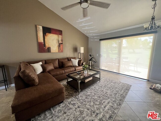 Building Photo - 40981 Preston Trail
