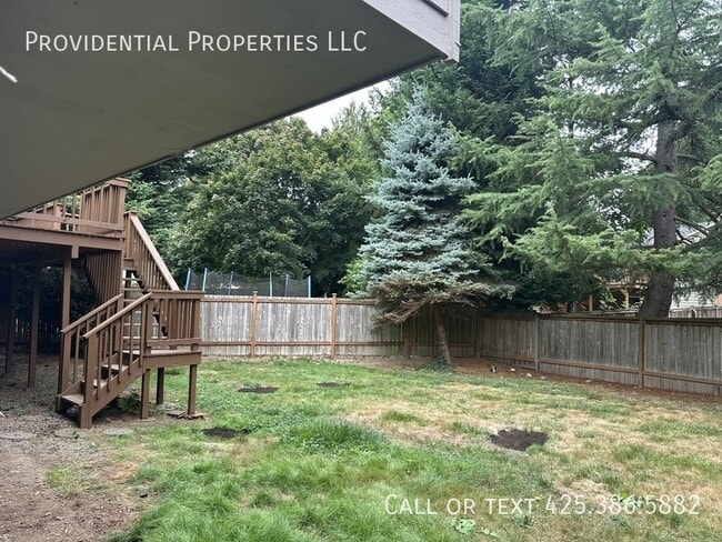 Building Photo - 12914 NE 136th St