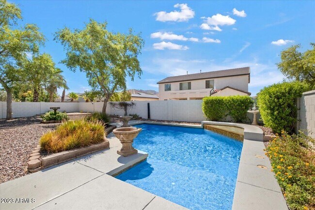Building Photo - 4411 W Paseo Way
