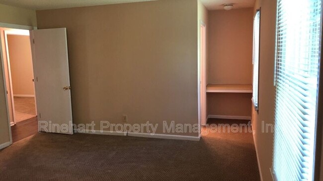 Building Photo - 2260 Terrell Pl