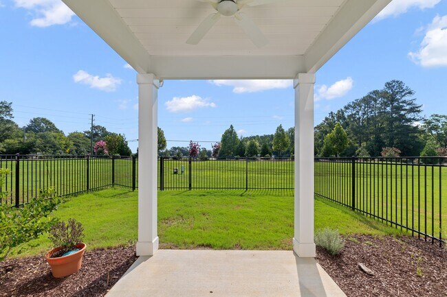 Building Photo - 35 Village Edge Dr