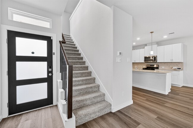 Building Photo - 14839 Slow River Ave