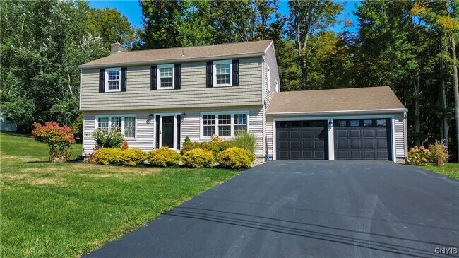 Building Photo - 916 Westwood Dr