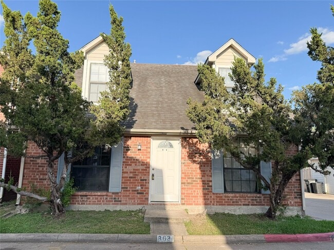 Primary Photo - 8631 Mapletwist St