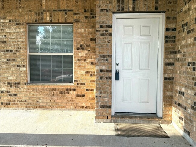 Building Photo - 7126 Durango Creek Ln