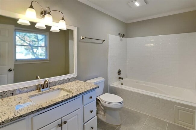 Building Photo - 3021 Wendy Ln