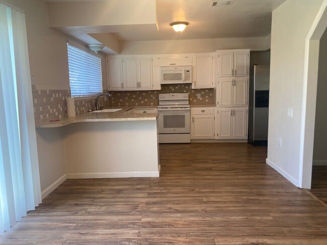 Building Photo - Charming 2 bedroom in Vacaville