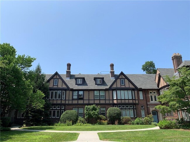 Primary Photo - 468 Whitney Ave