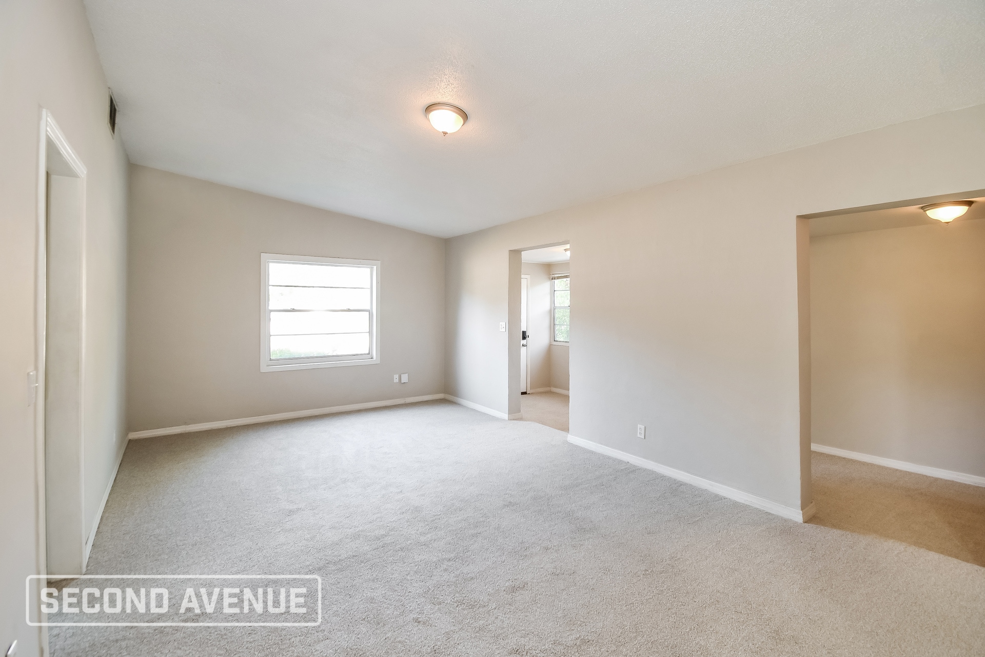 Building Photo - 3645 Peach Dr