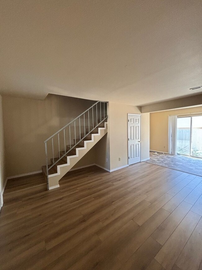 Building Photo - 2038 Campus Dr