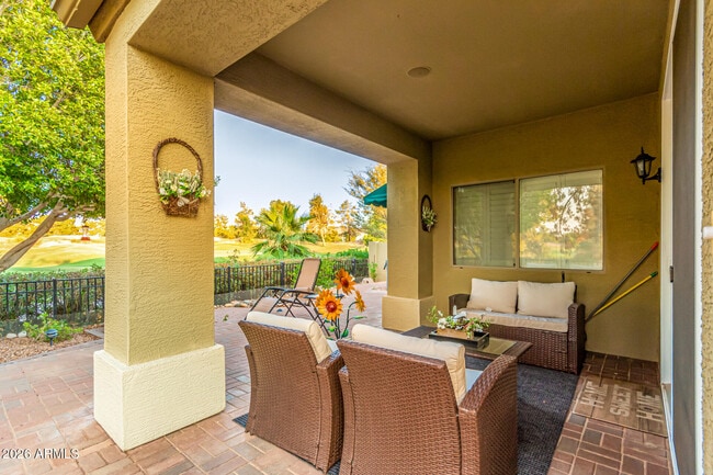 Building Photo - 3341 E Fremont Rd