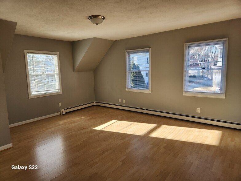 living room - 20 Pleasant St