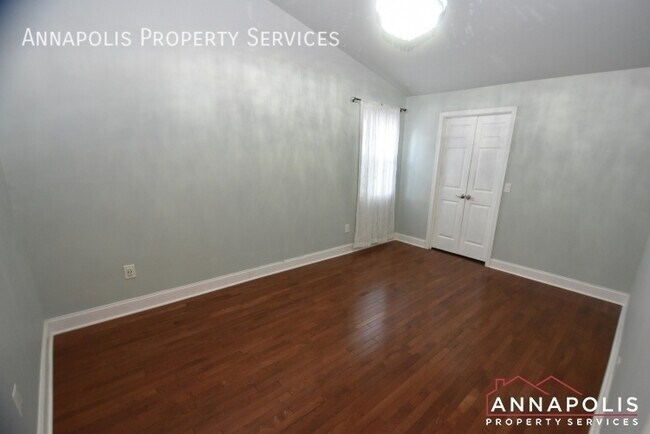 Building Photo - 1195A Bayview Vista-