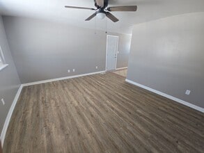 Building Photo - For Rent in Huber Heights Ohio - 3 Bedroom, 1 Bathroom