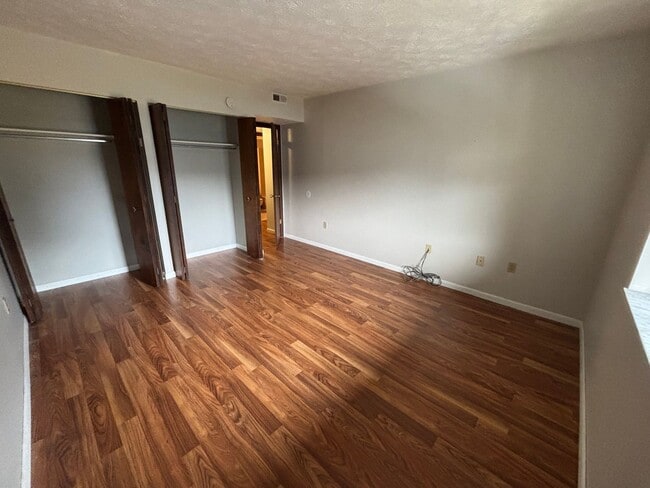 Building Photo - Beautiful 2 Bedroom 2 Bathroom apartment i...