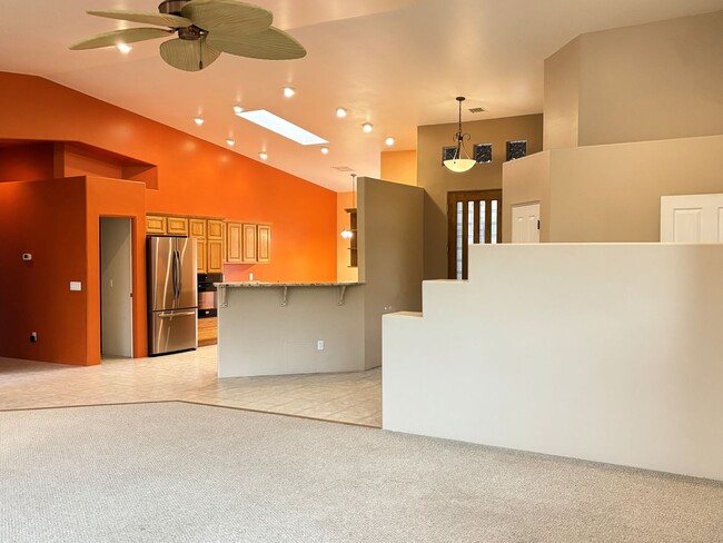 Building Photo - Beautiful Home in West Sedona