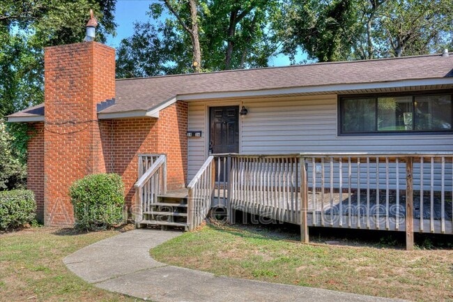 Building Photo - 1436 Spring Hill Terrace