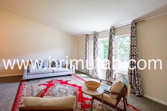 Building Photo - 11412 Autumn Hill Dr