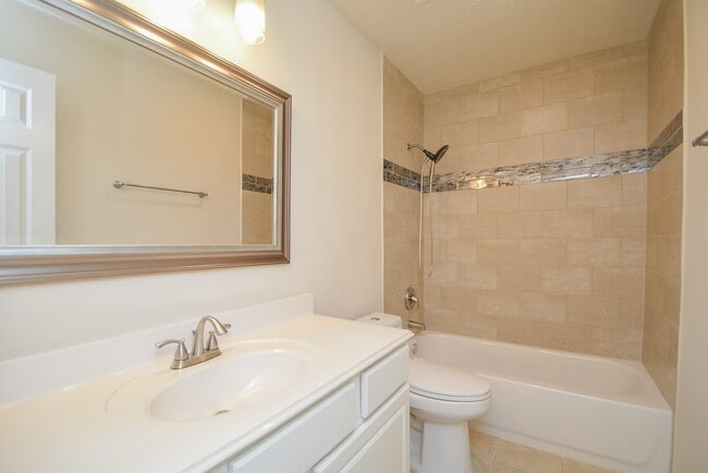 Building Photo - 4914 Big Spring Cir