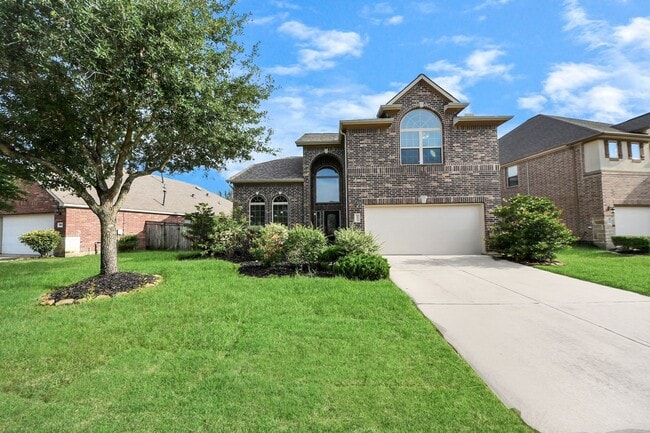 Building Photo - 28523 Pleasant Forest Dr