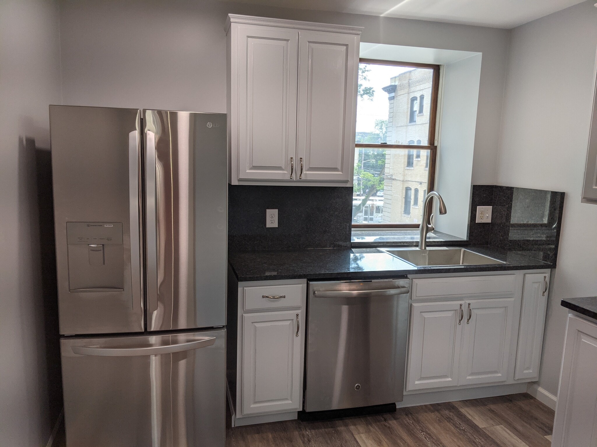 Kitchen Sink Area (comes with dishwasher) - 310 Semple St