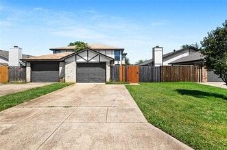 Building Photo - 6812 S Creek Dr