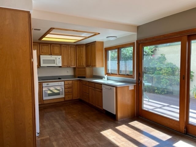 Building Photo - 2770 Caminito Cedros