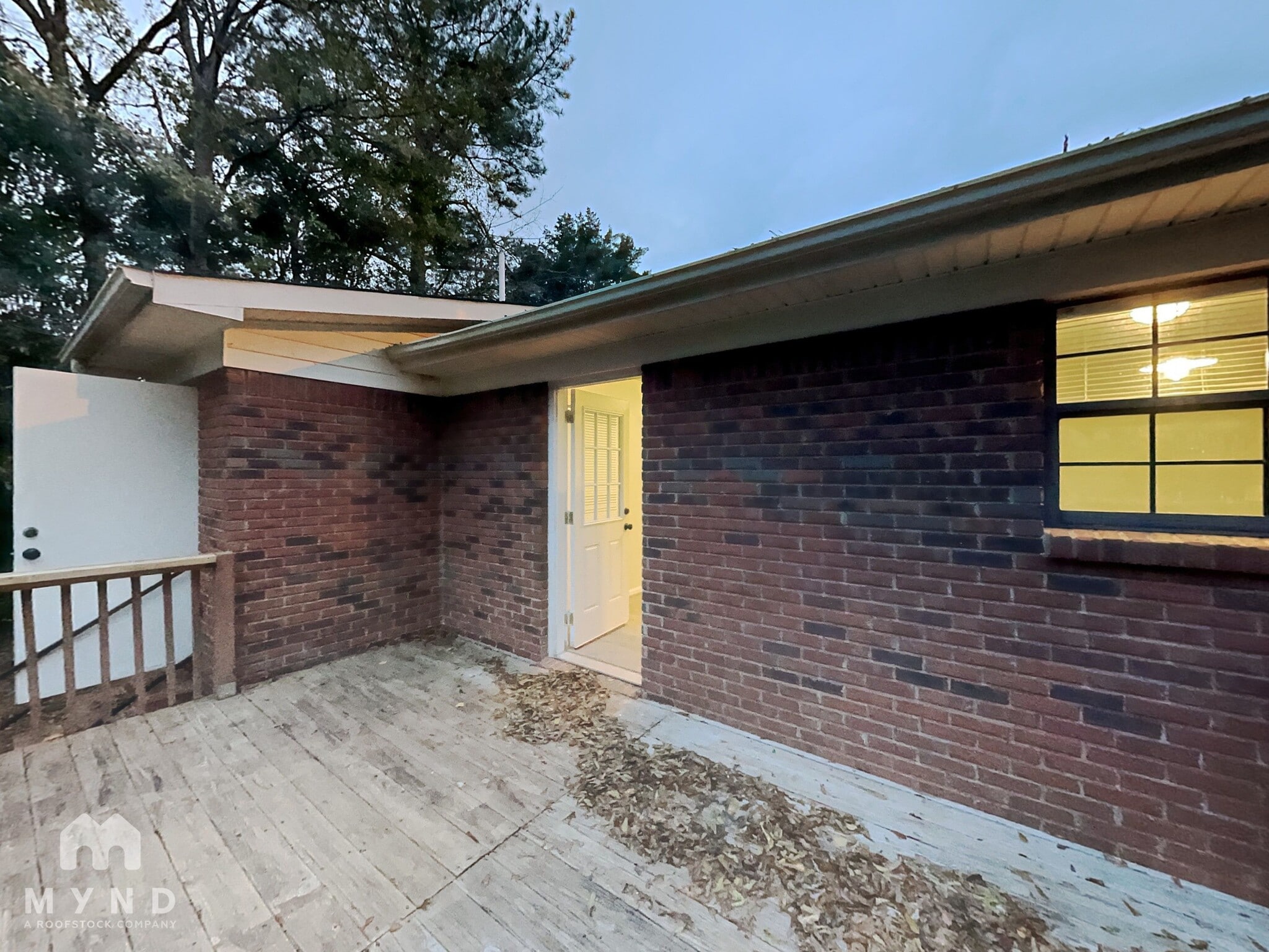 Building Photo - 1650 Ashville Rd