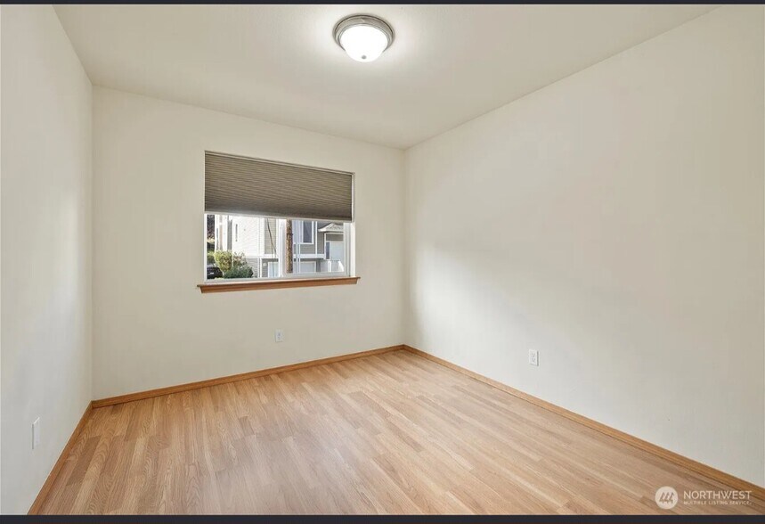 Building Photo - 3128 Broadway