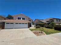 Building Photo - 8831 Sailport Dr