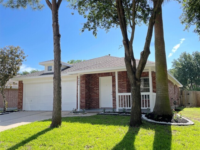 Building Photo - 9030 Canton Park Ln