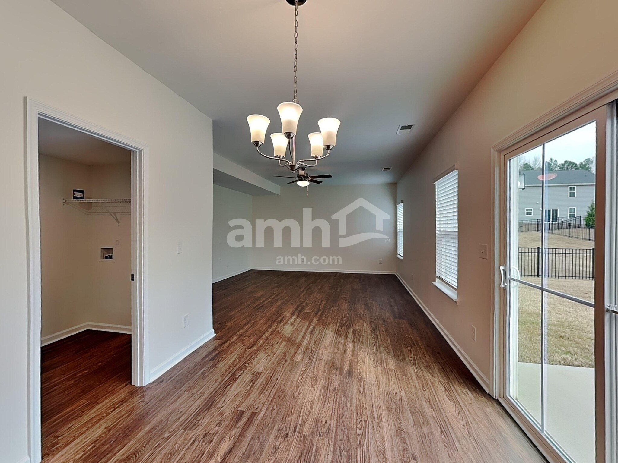 Building Photo - 648 Hamilton Park Dr