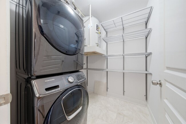 Building Photo - 3333 Allen Pkwy