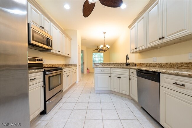 Building Photo - 2200 Arielle Dr