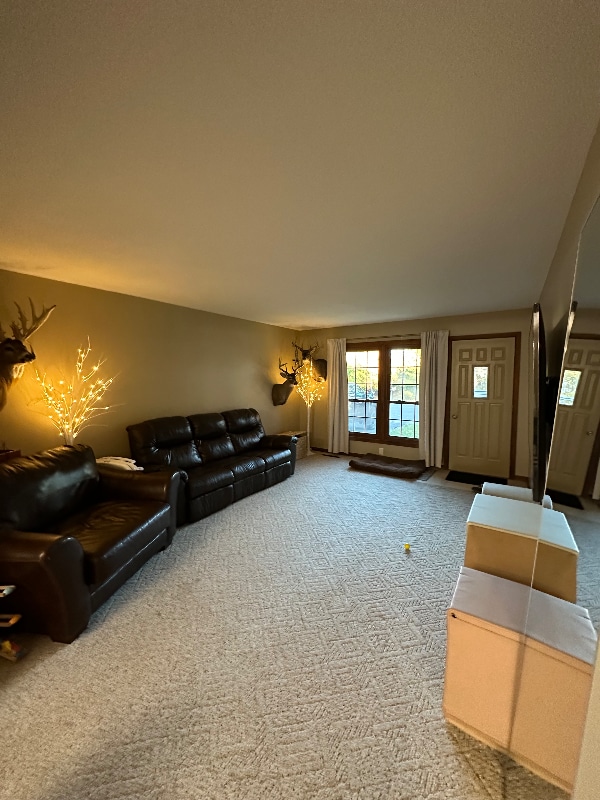 Building Photo - 1115-1115 Duluth Ave N