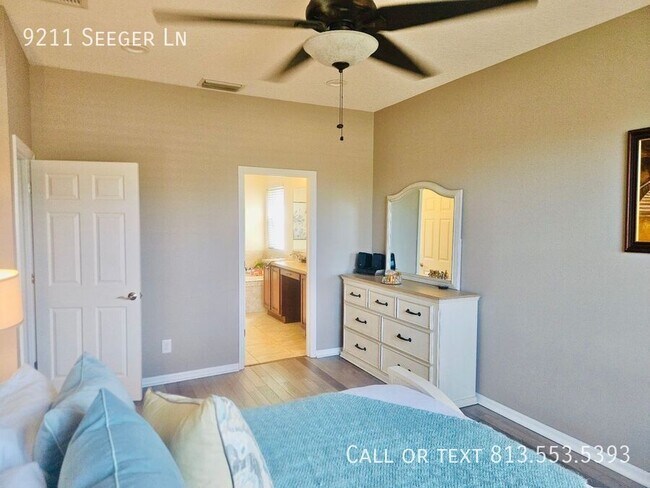 Building Photo - 9211 Seeger Ln