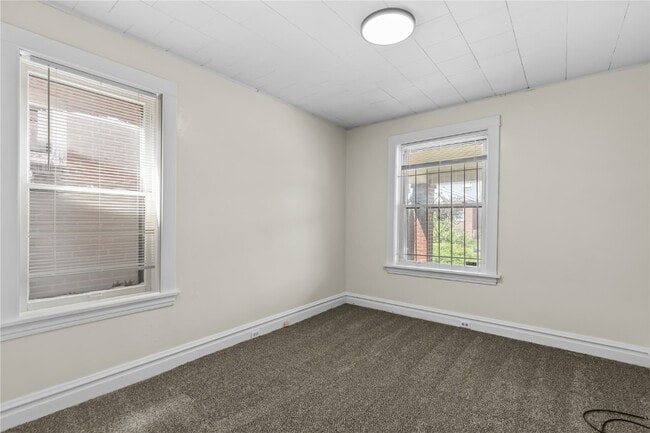 Building Photo - 5202 Delor St