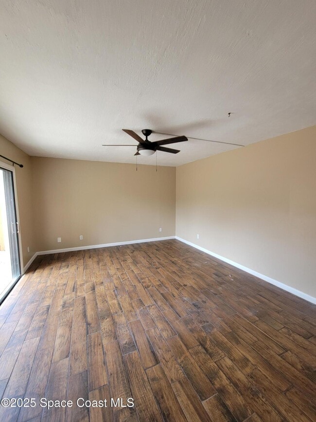 Building Photo - 2313 Vista Oaks Cir NE