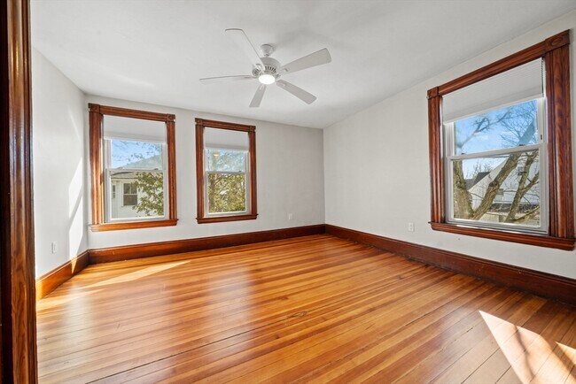 Building Photo - 7 Sweetser Ave