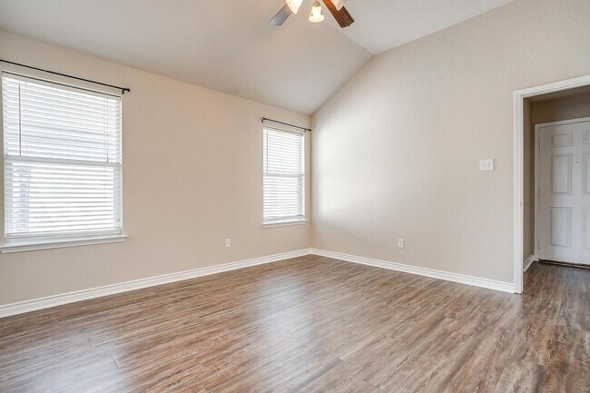 Building Photo - Perfectly located.  3 Bedroom, 2 Bath Home-  White Settlement ISD- 76108