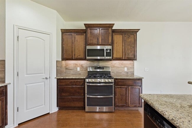 Building Photo - 13640 Ridge View Ln