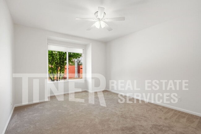 Building Photo - 9656 Oakham Way
