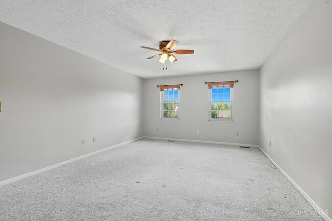 Building Photo - 6671 Foxfield Dr
