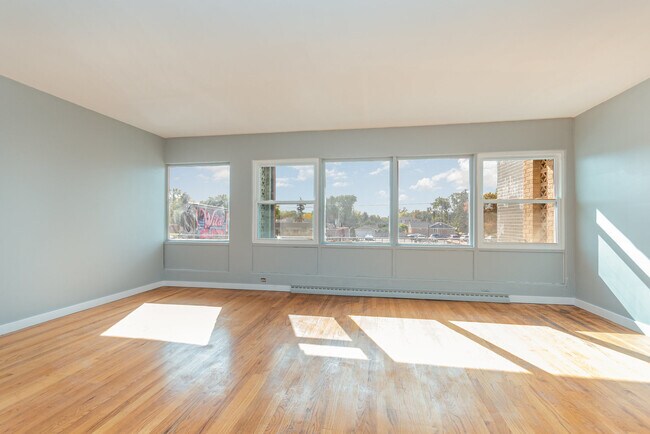 Building Photo - 10448 W Cermak Rd