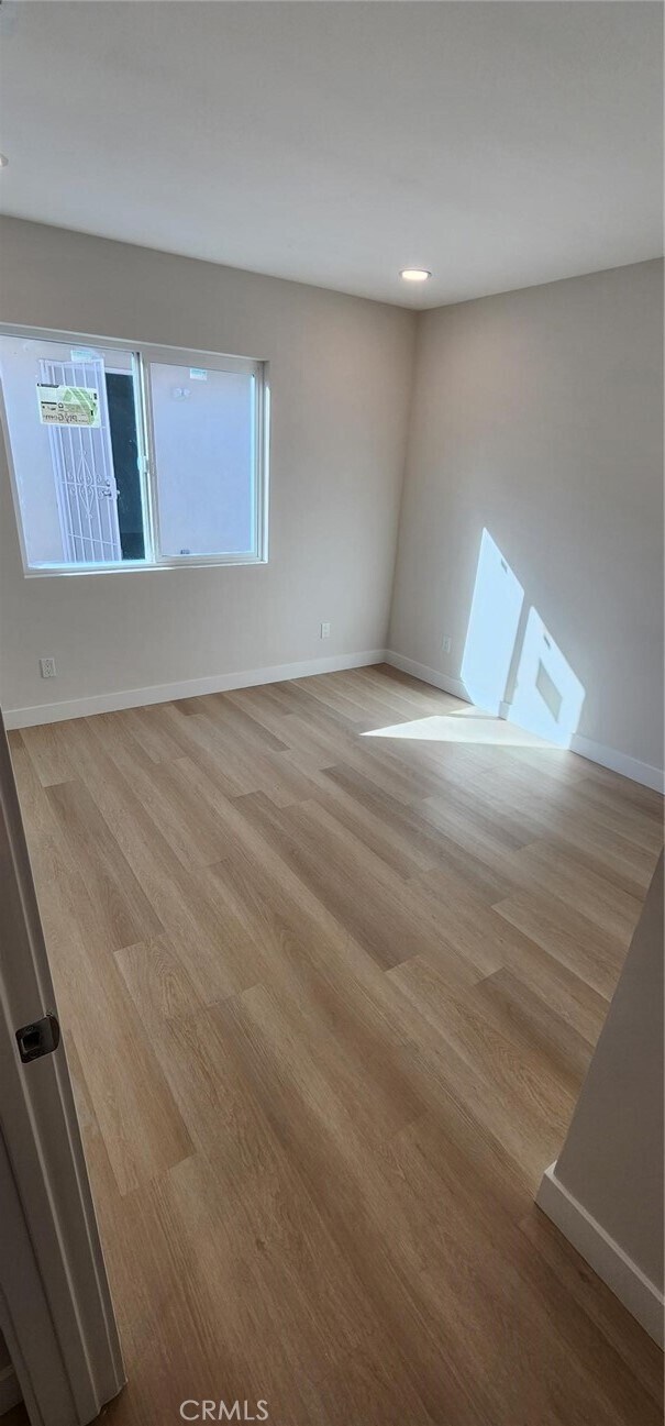 Building Photo - 3168 Sanchez St N