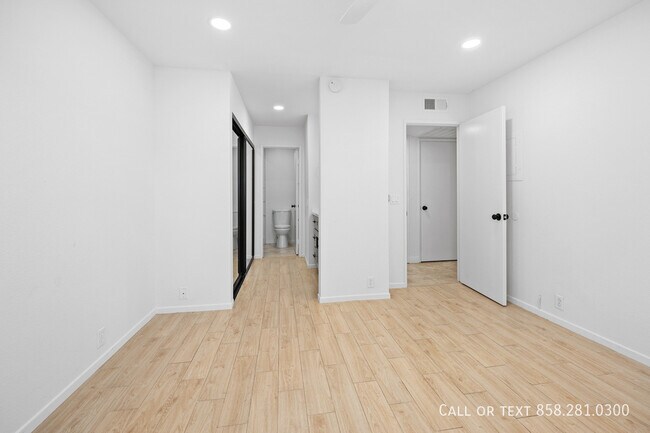 Building Photo - 7315 Calle Cristobal